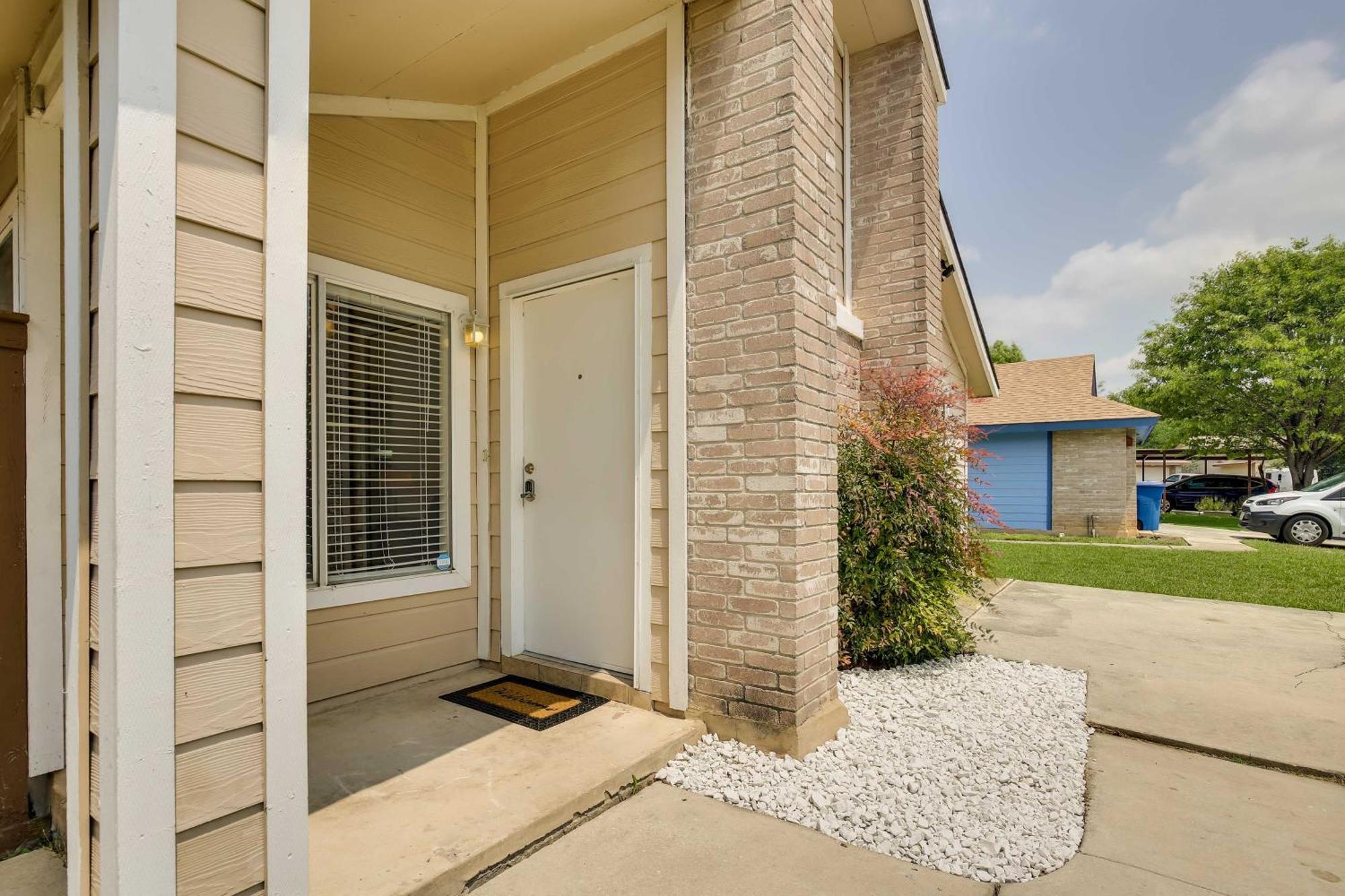Sunny San Antonio Home With Backyard And Patio! 外观 照片